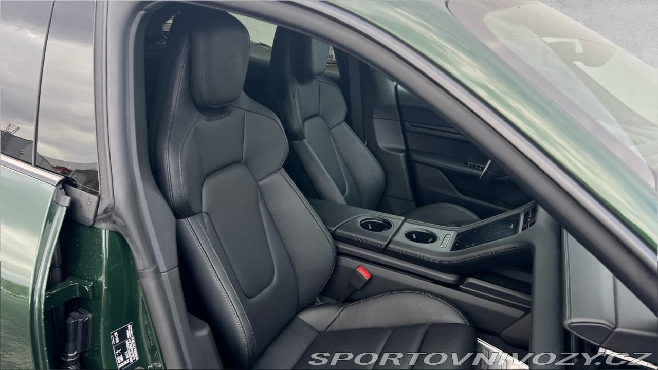 2024 Porsche Taycan - 49