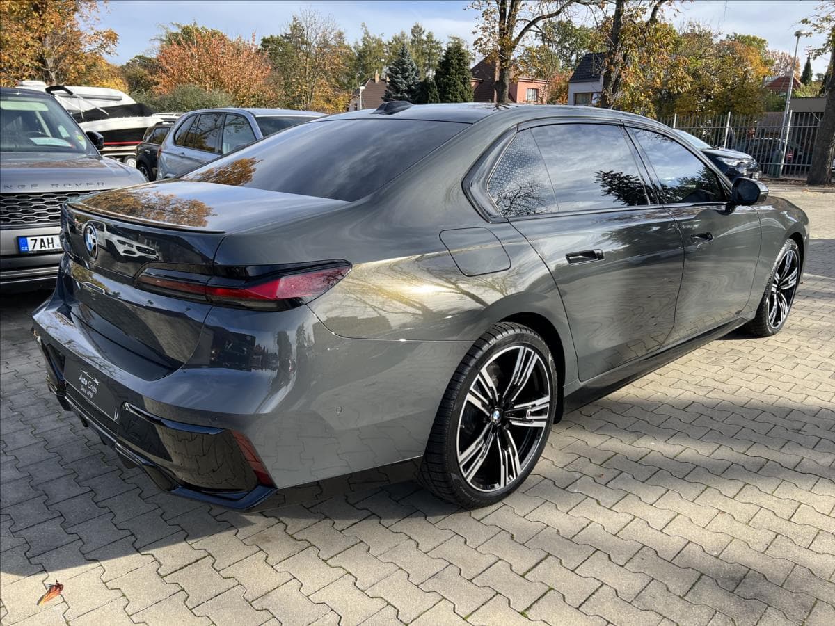 2023 BMW 7-Series - 5