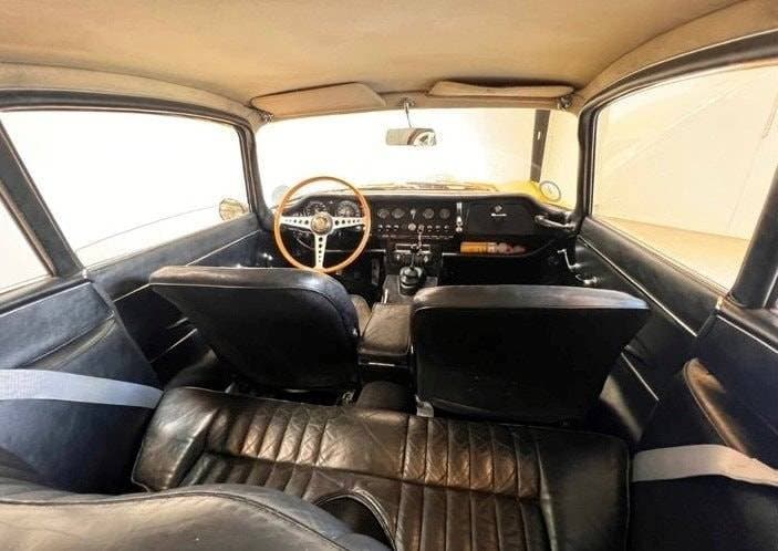 1966 Jaguar E-Type - 3