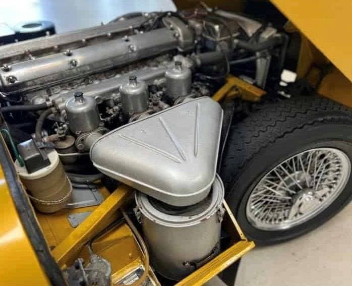 1966 Jaguar E-Type - 4