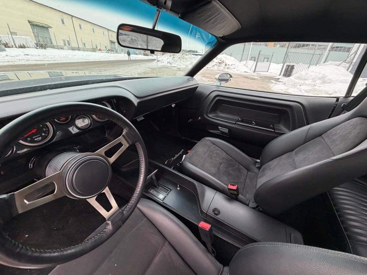 1970 Dodge Challenger - 14