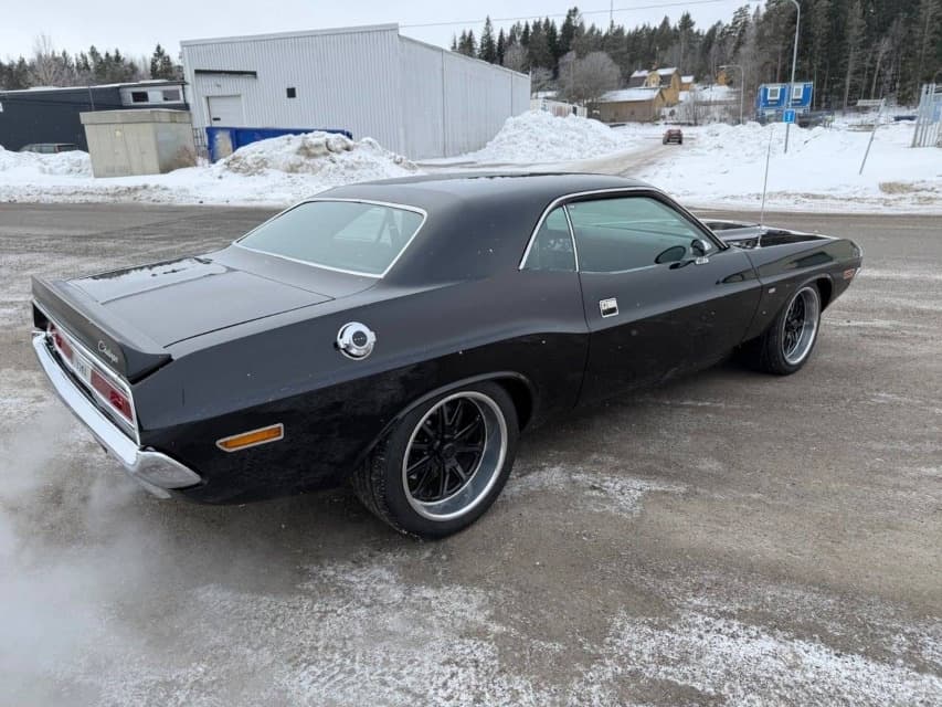 1970 Dodge Challenger - 6