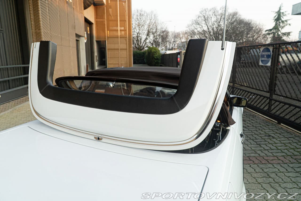 1986 Mercedes-Benz SL - 13