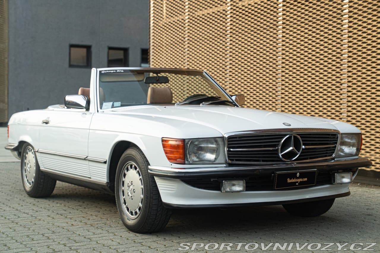 1986 Mercedes-Benz SL - 3