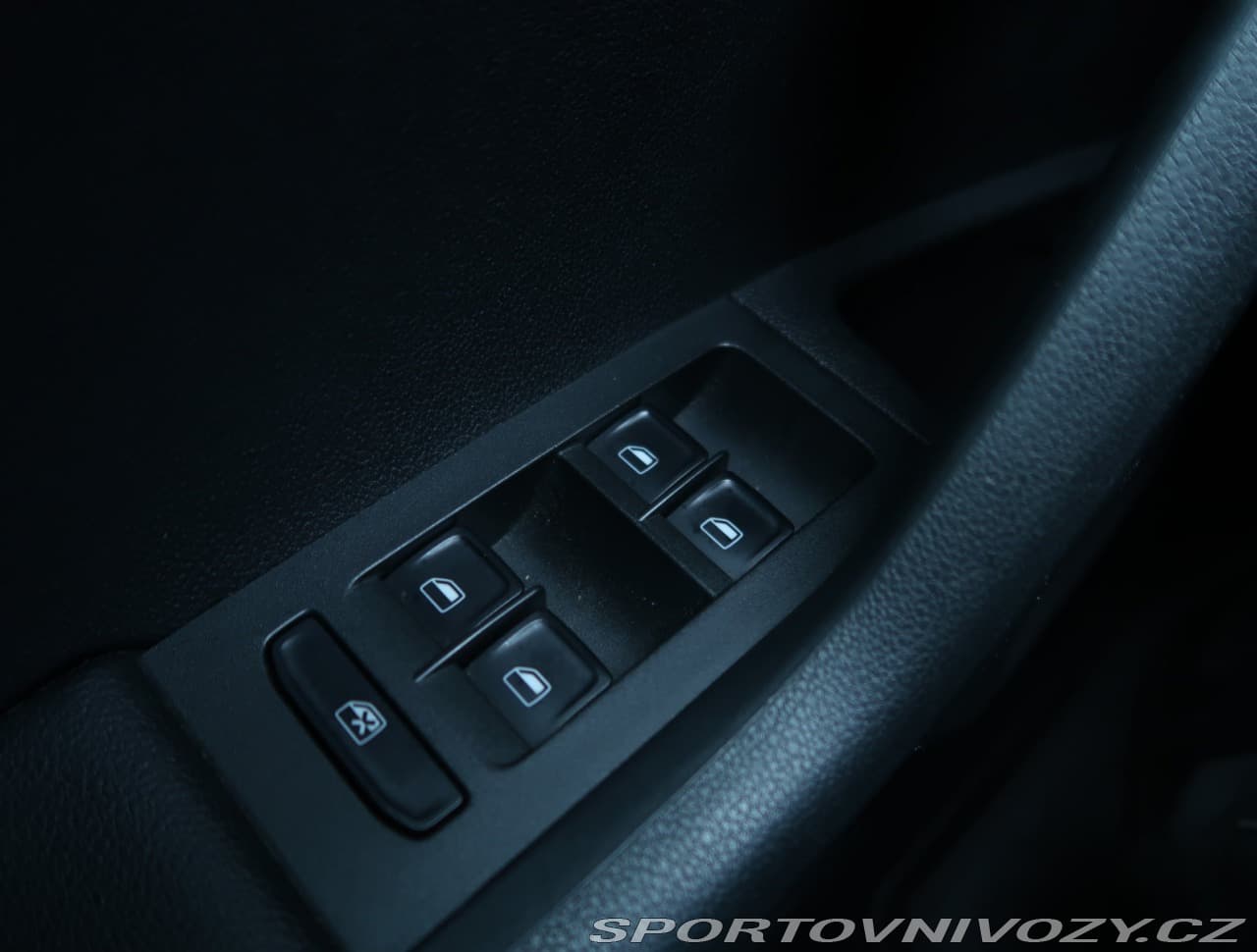 2015 Škoda Octavia - 18