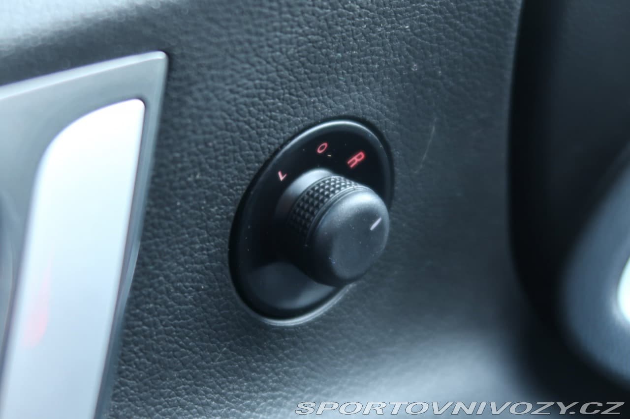 2012 Opel Astra - 15