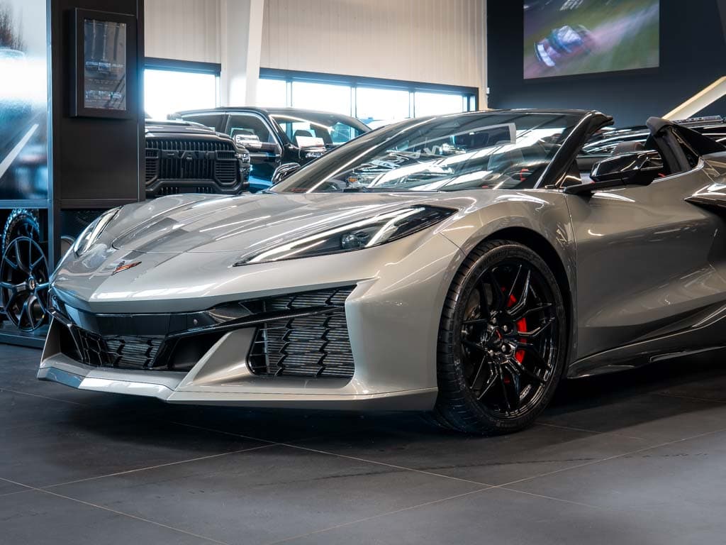 2024 Chevrolet Corvette - 12