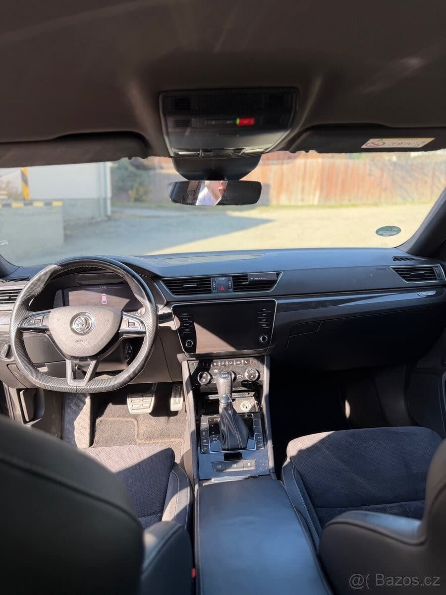 2019 Škoda Superb - 8