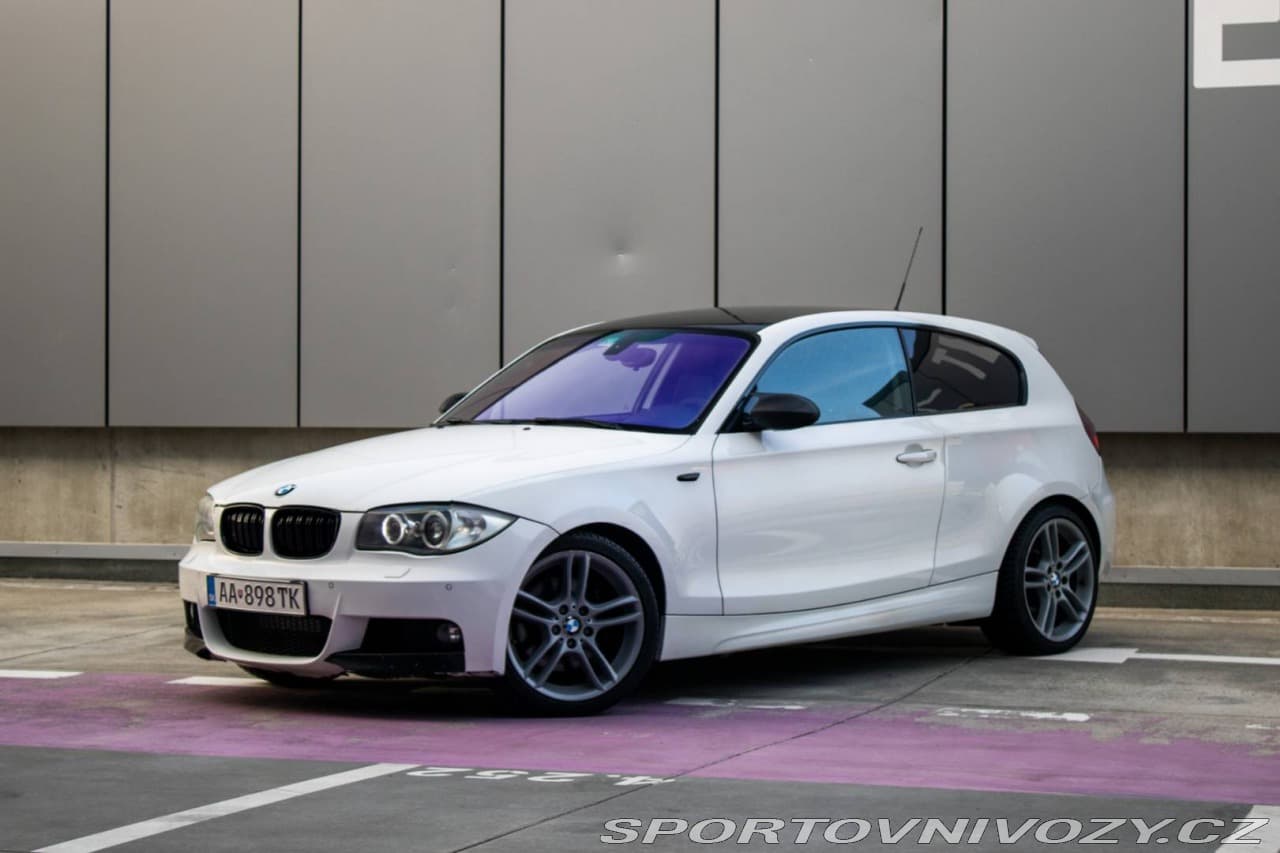 2009 BMW 1-SERIES - 2