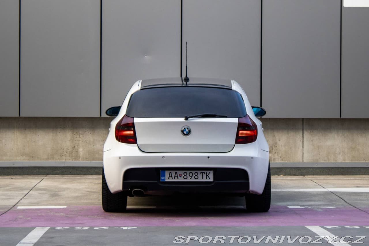 2009 BMW 1-SERIES - 5