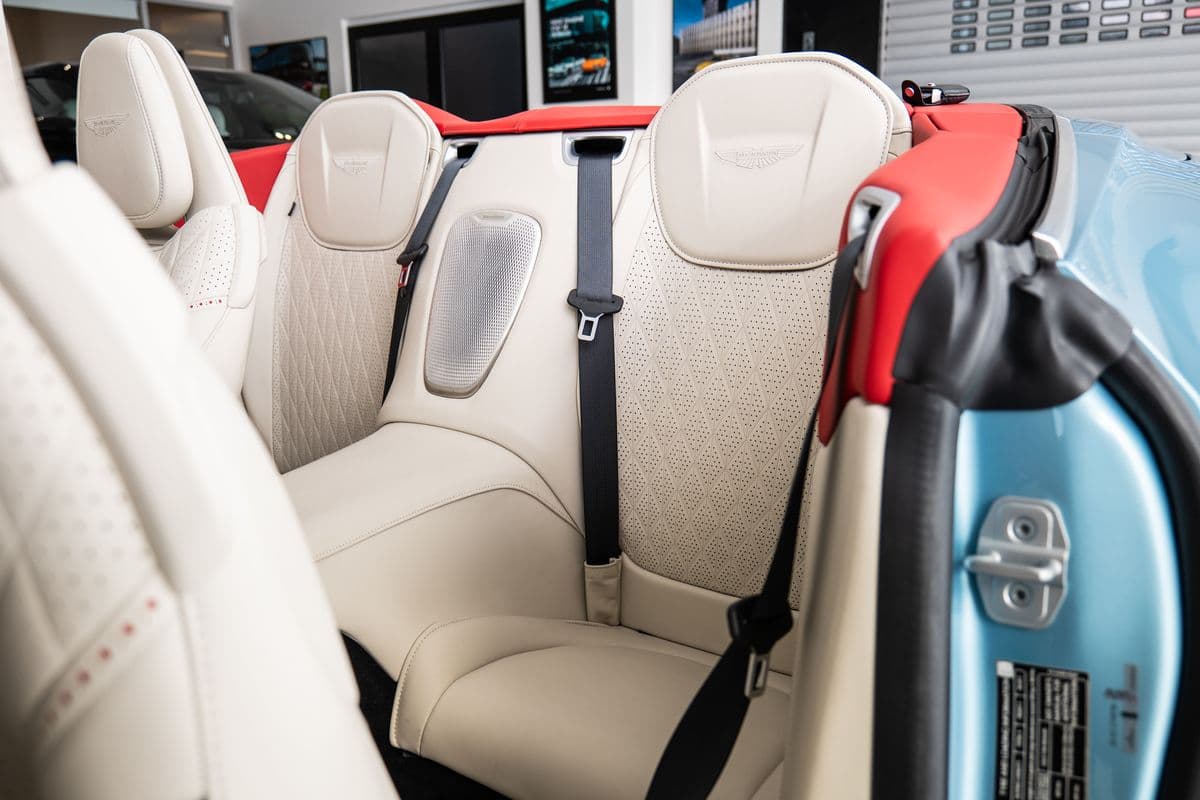 2024 Aston Martin Db12 - 10