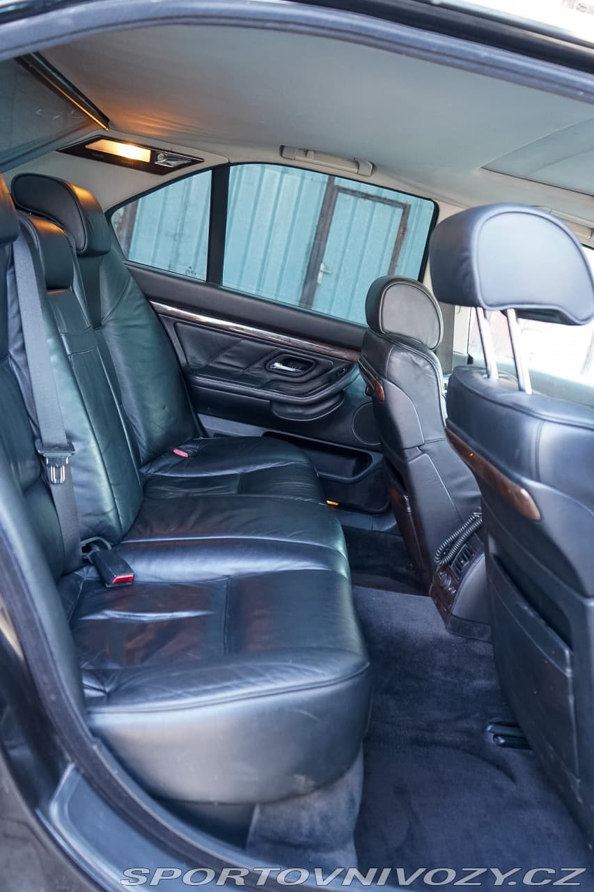 1996 BMW 7-Series - 19
