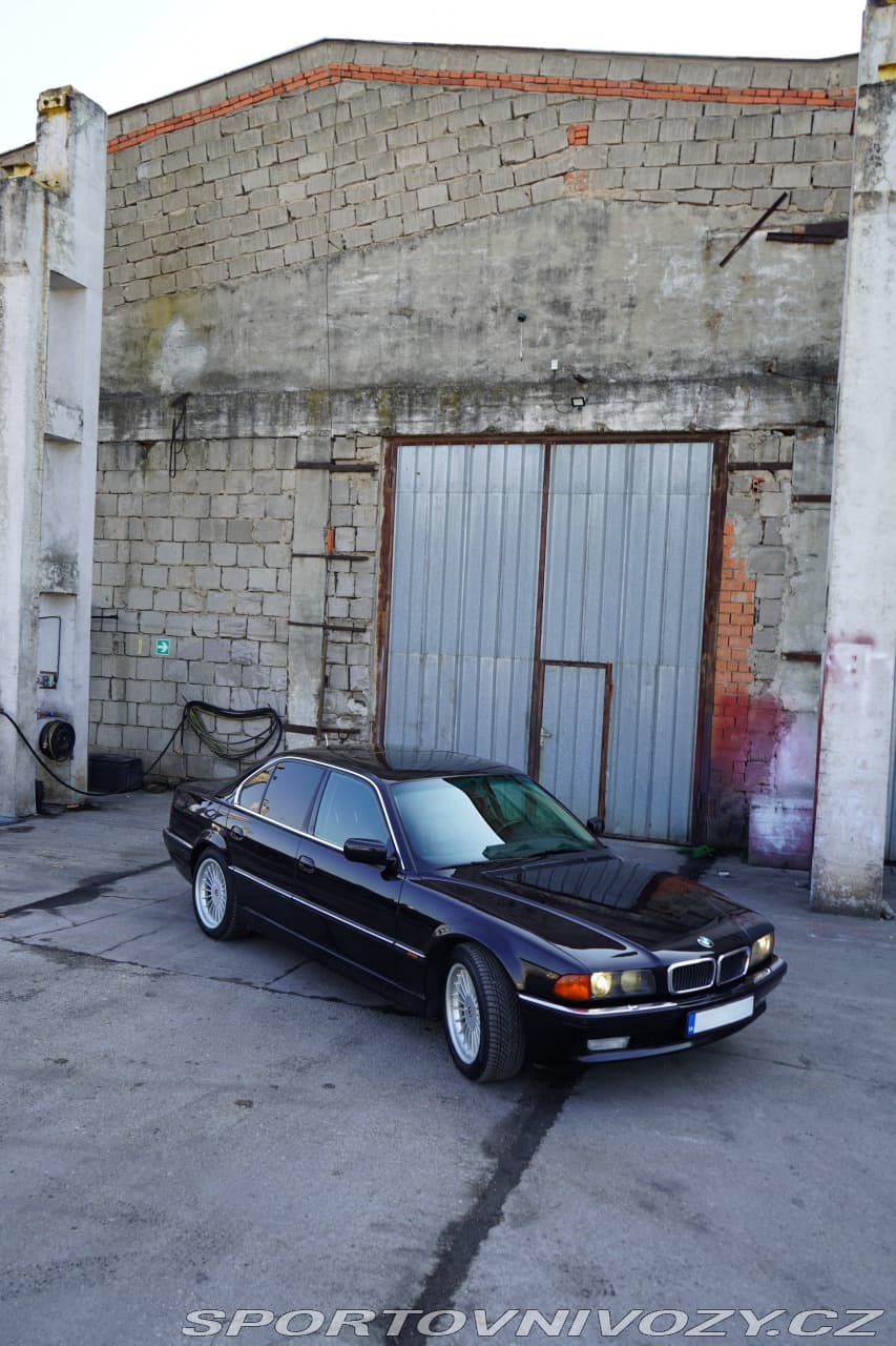 1996 BMW 7-Series - 2