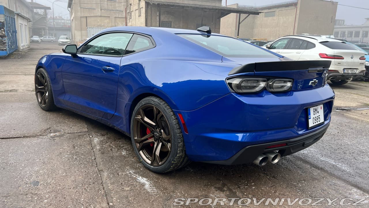 2020 Chevrolet Camaro - 13