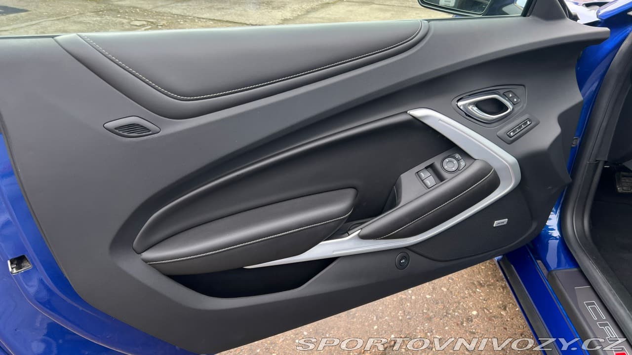 2020 Chevrolet Camaro - 58