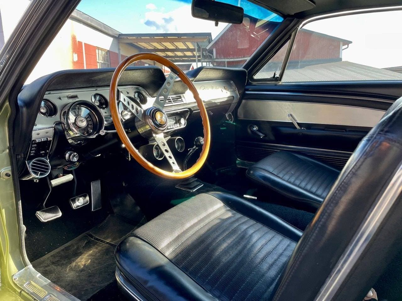 1967 Ford Mustang - 13