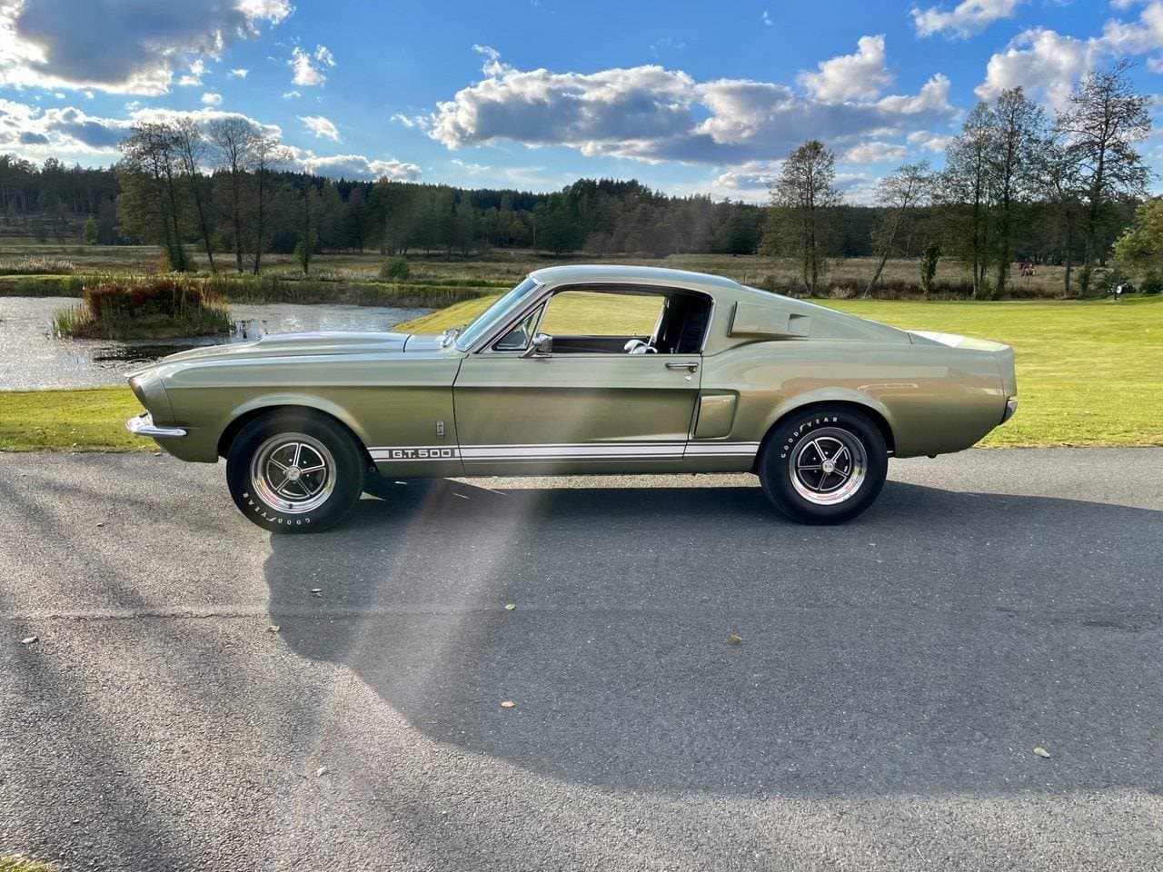 1967 Ford Mustang - 4