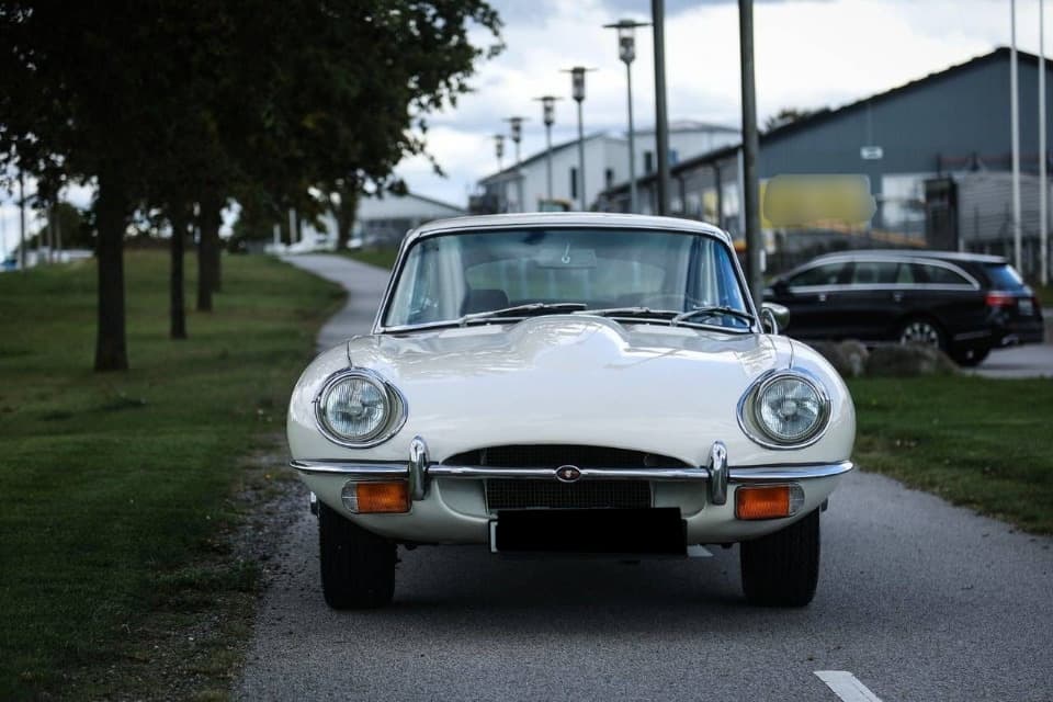1971 Jaguar E-Type - 2