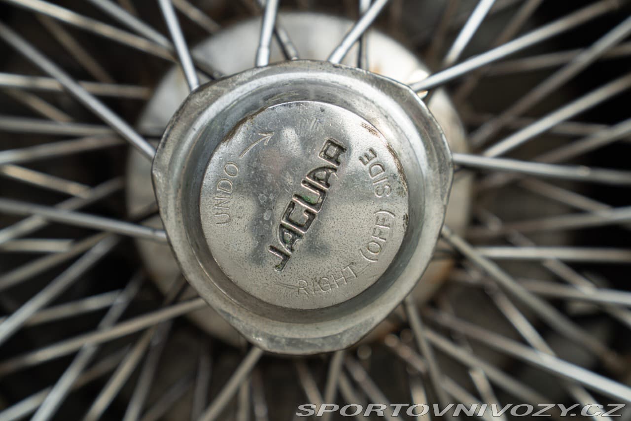 1971 Jaguar E-Type - 20