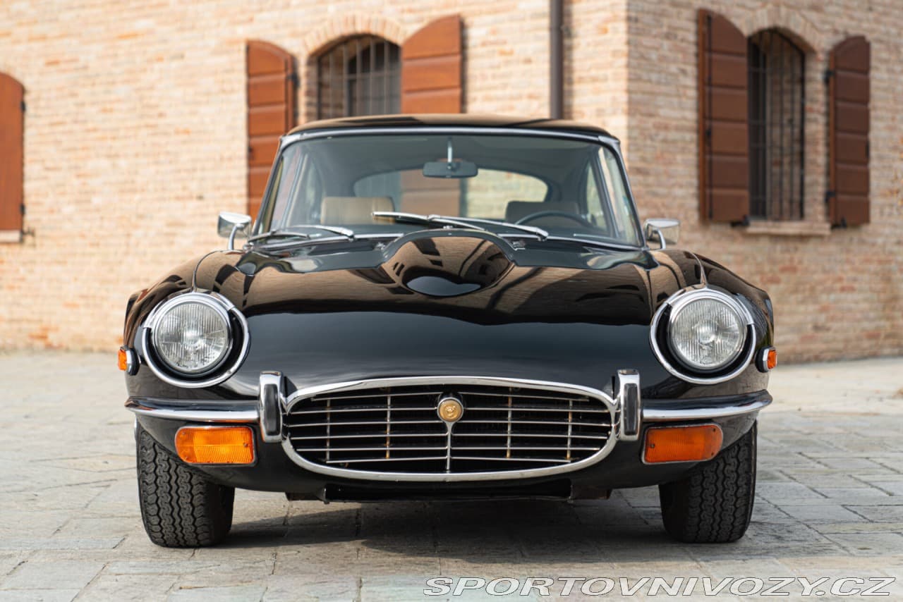 1971 Jaguar E-Type - 3