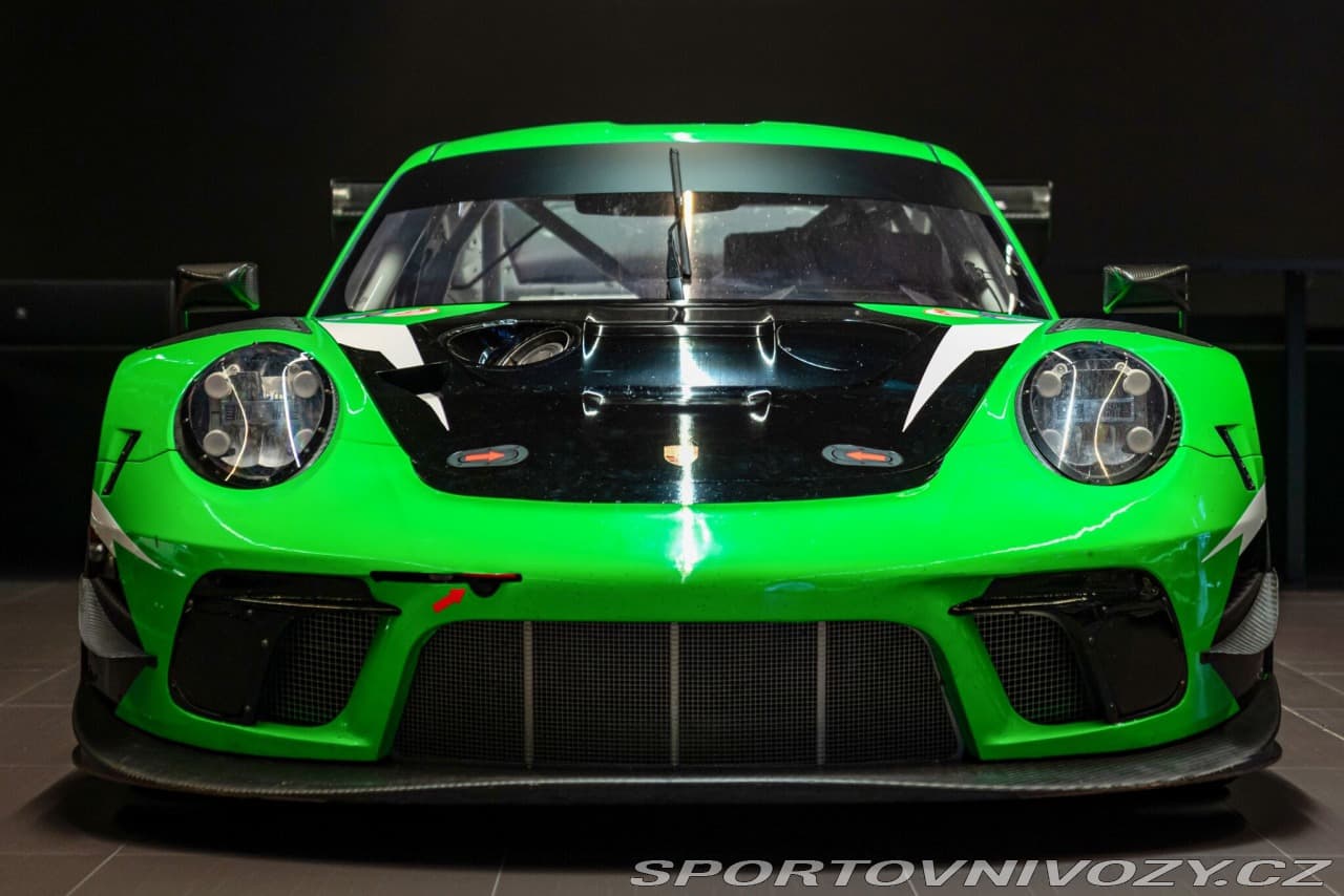 2018 Porsche 911 - 4