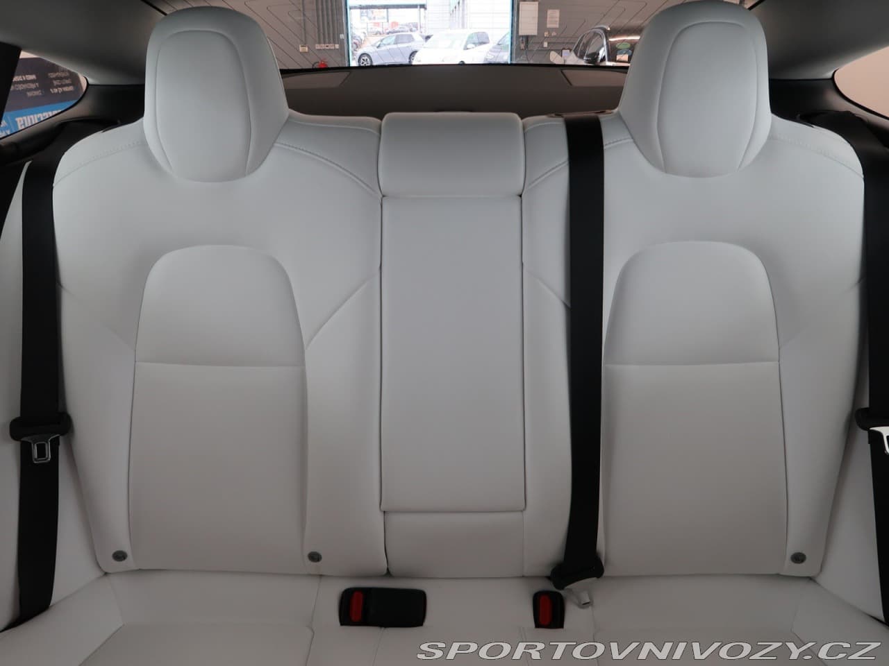 2020 Tesla Model 3 - 10