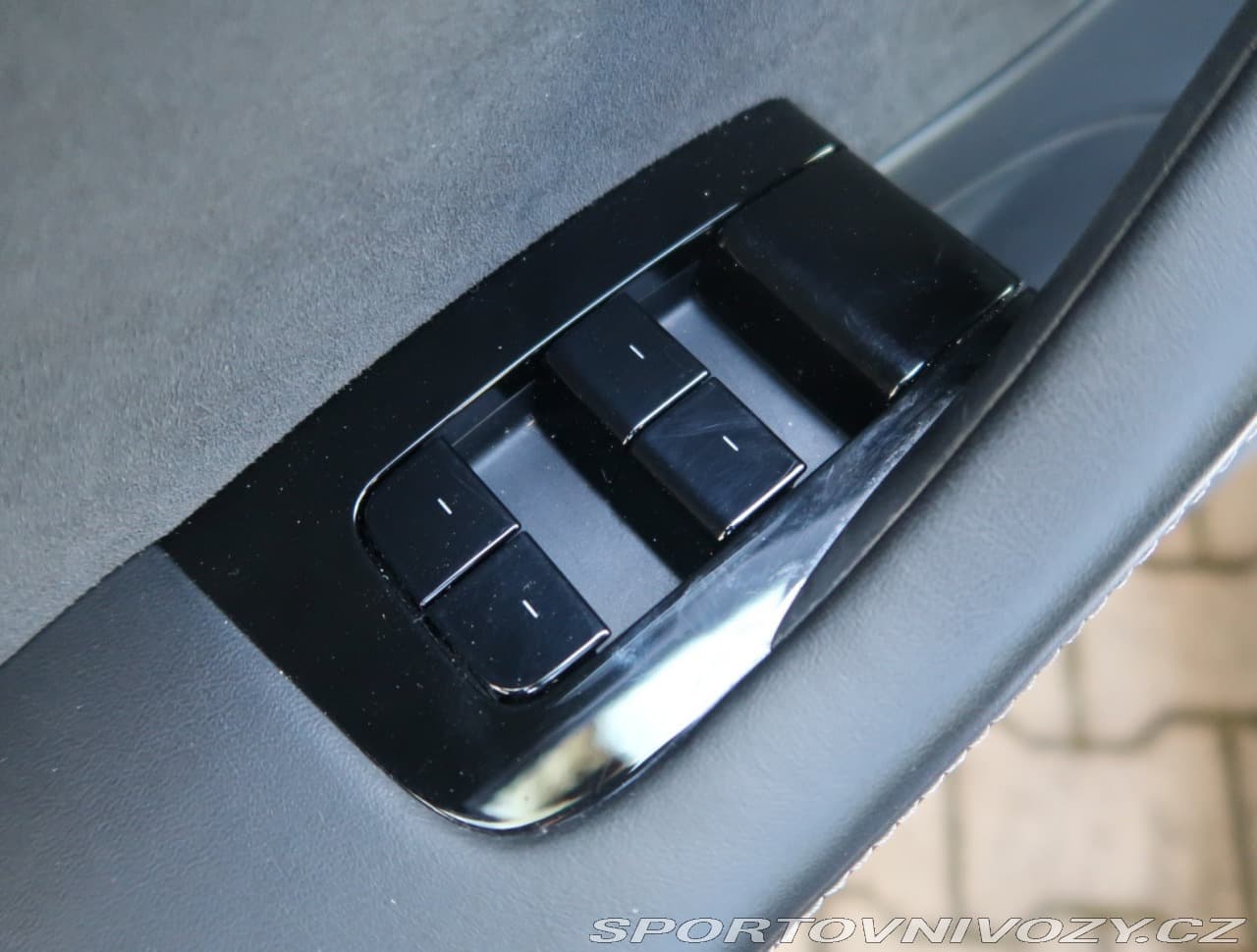 2020 Tesla Model 3 - 16