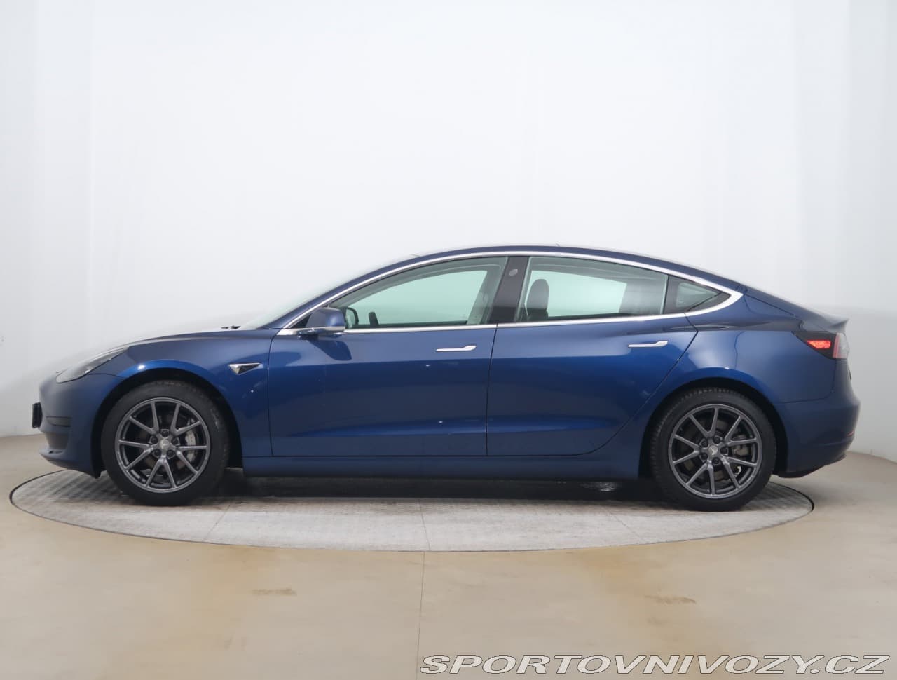 2020 Tesla Model 3 - 3
