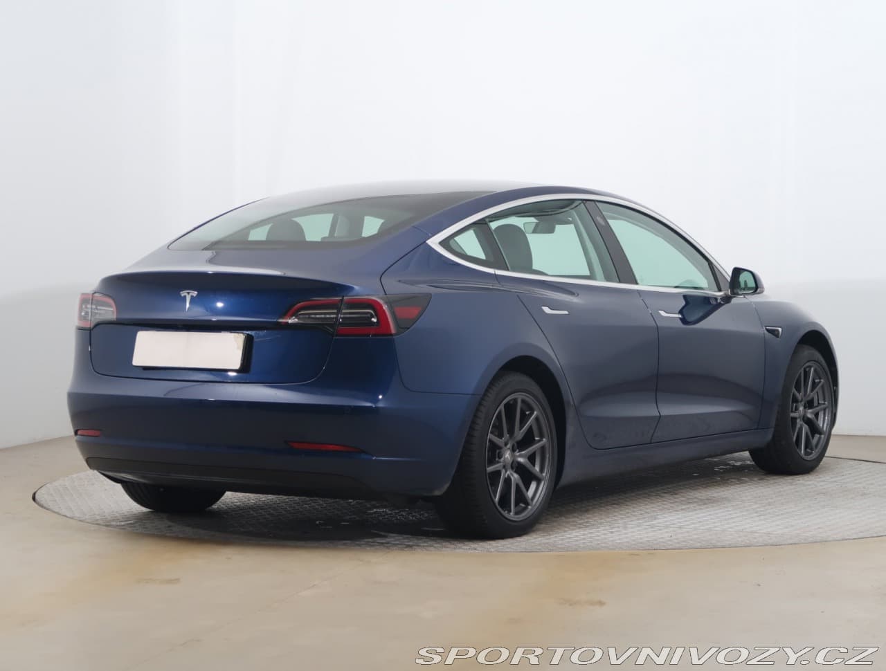2020 Tesla Model 3 - 5