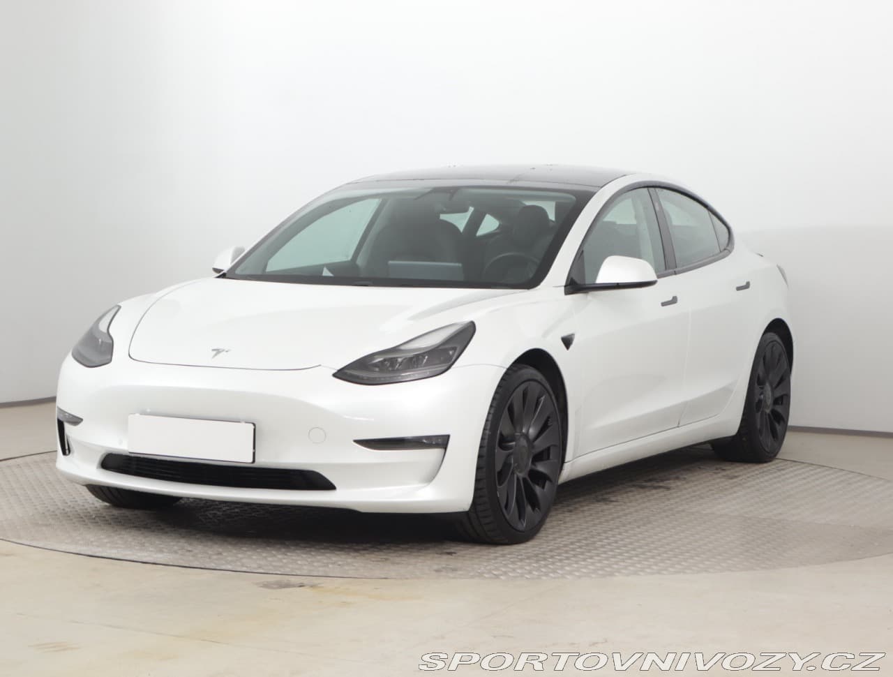 2020 Tesla Model 3 - 2