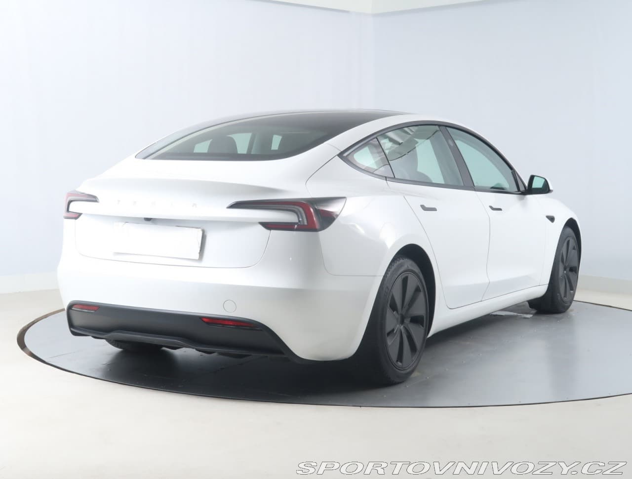 2023 Tesla Model 3 - 5