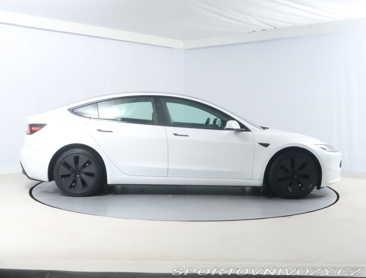 2023 Tesla Model 3 - 6