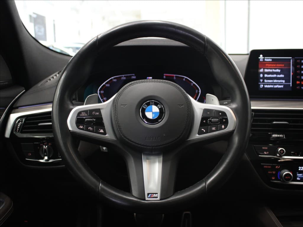 2020 BMW 6-Series - 10