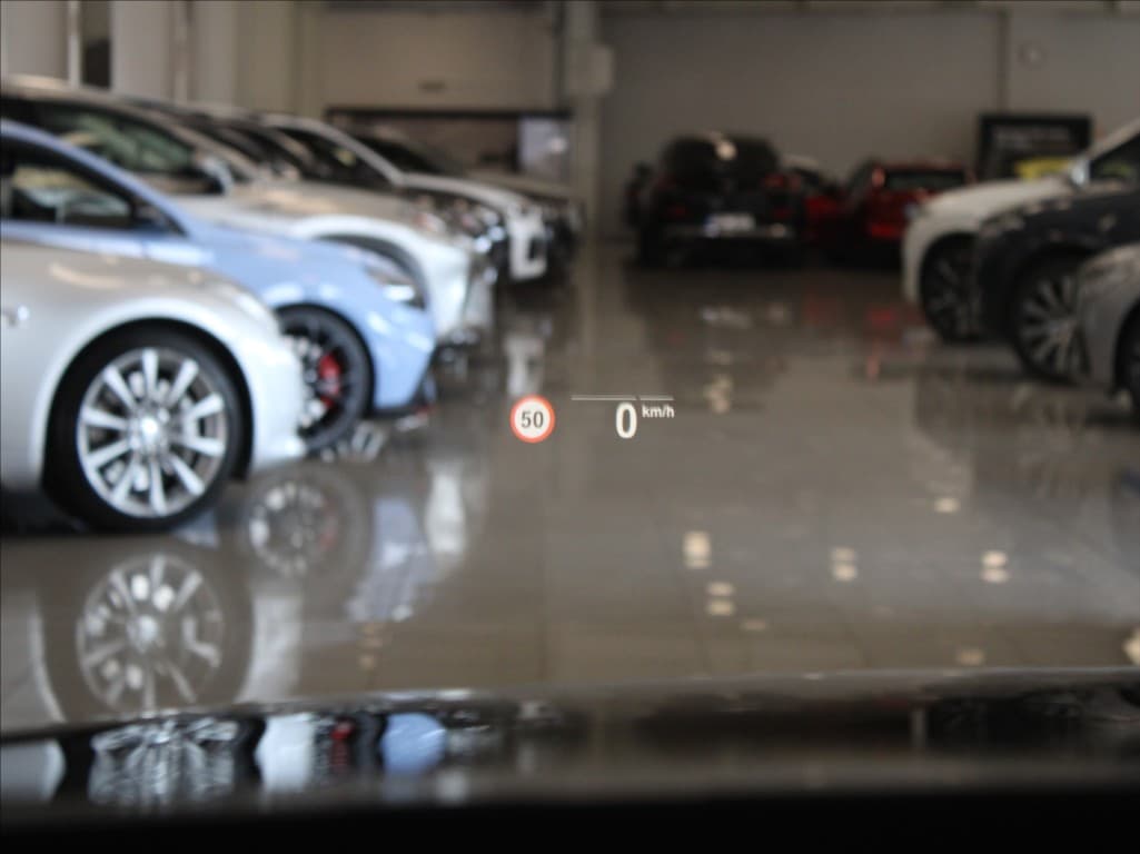 2020 BMW 6-Series - 11