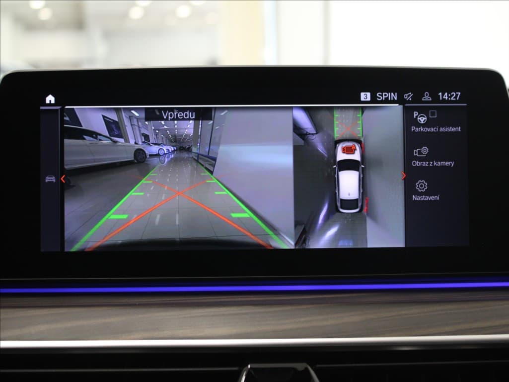 2020 BMW 6-Series - 12