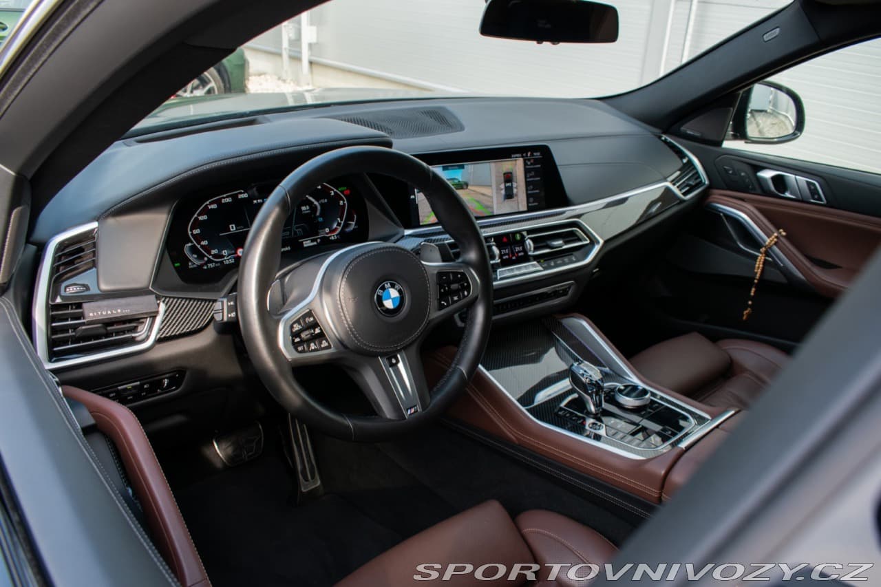 2020 BMW X6 - 13