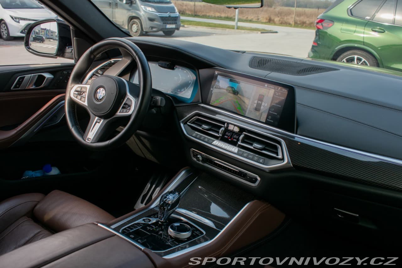 2020 BMW X6 - 15