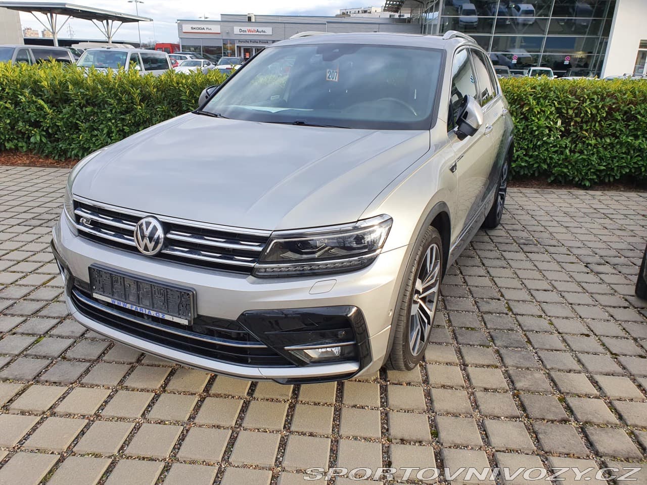 2017 Volkswagen Tiguan - 2