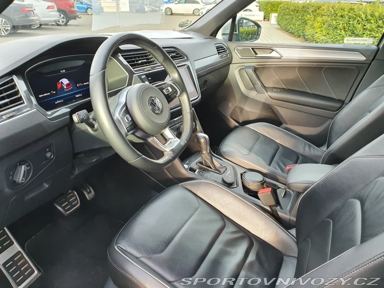 2017 Volkswagen Tiguan - 4