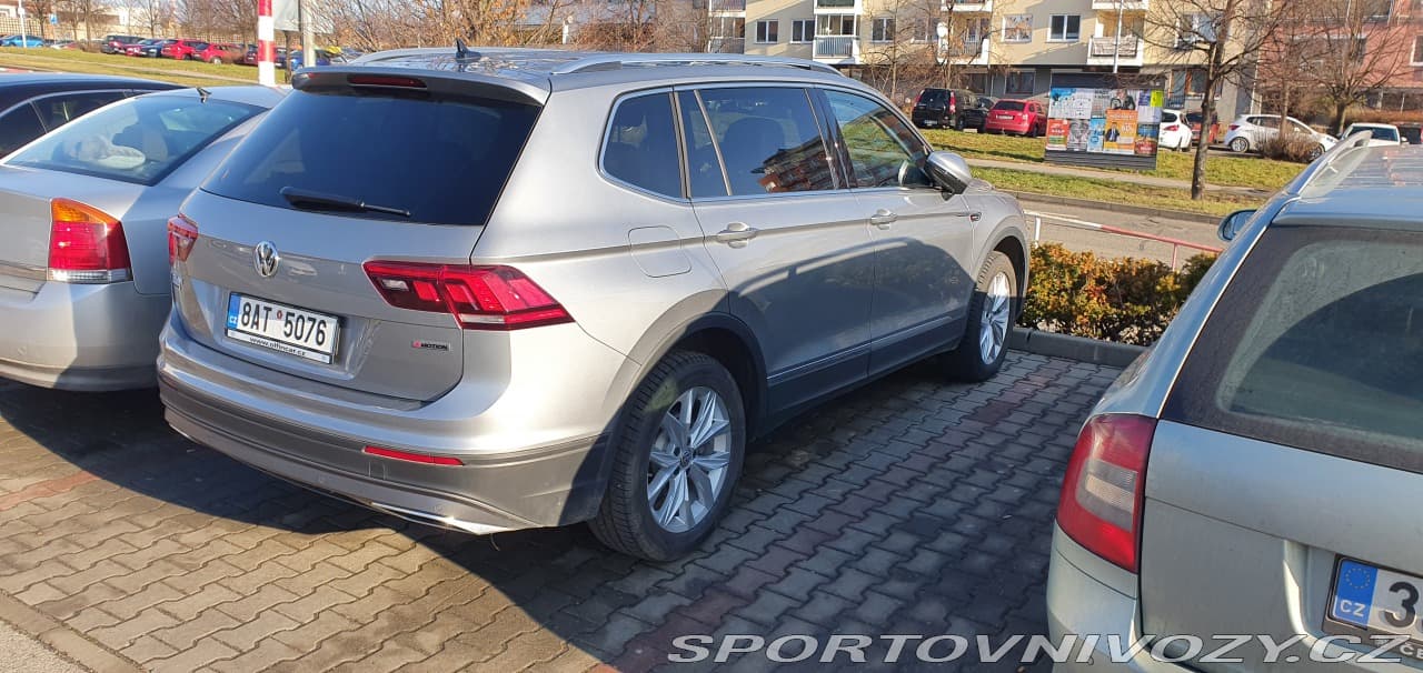 2017 Volkswagen Tiguan - 8