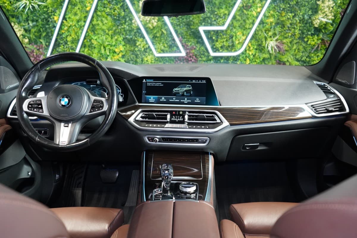 2020 BMW X5 - 20