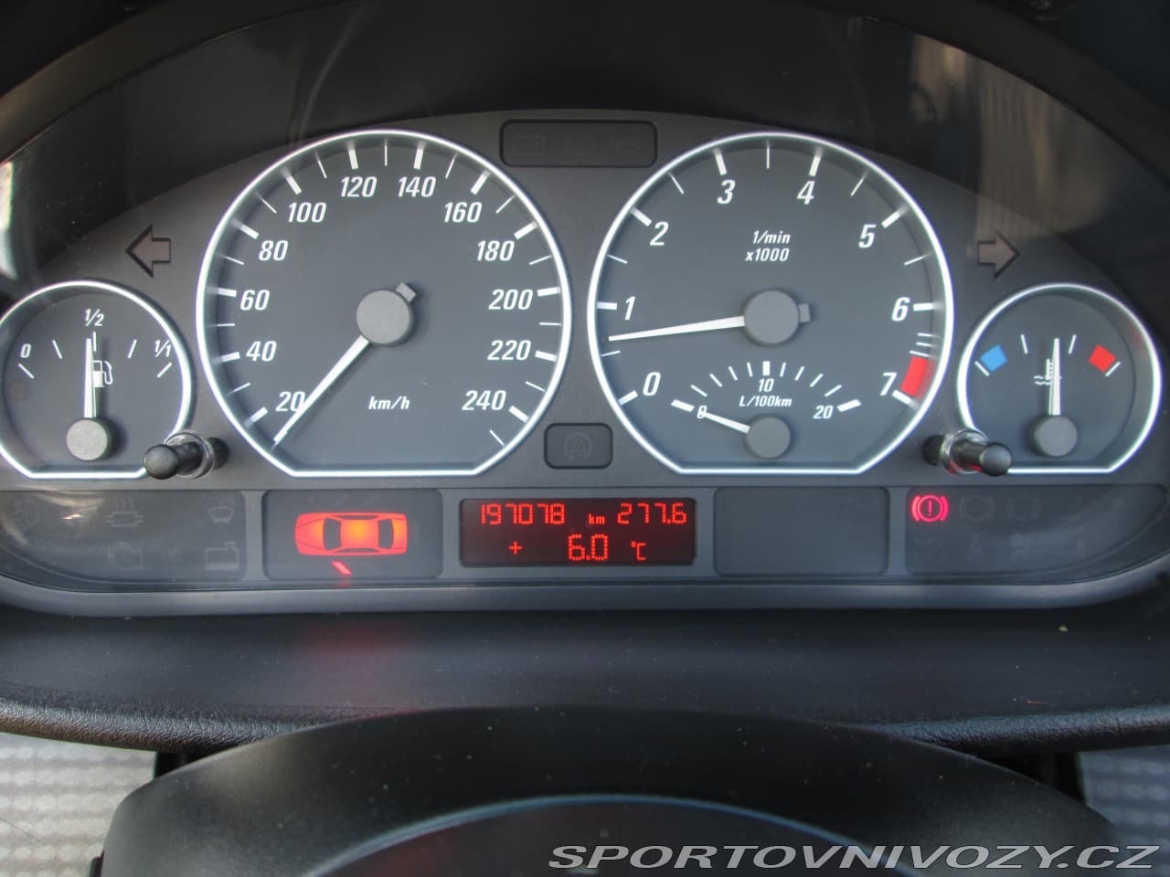 2004 BMW 3-SERIES - 10