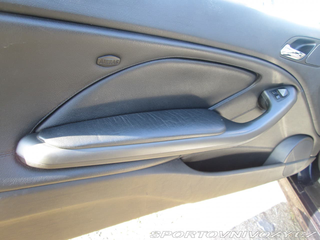 2004 BMW 3-SERIES - 12