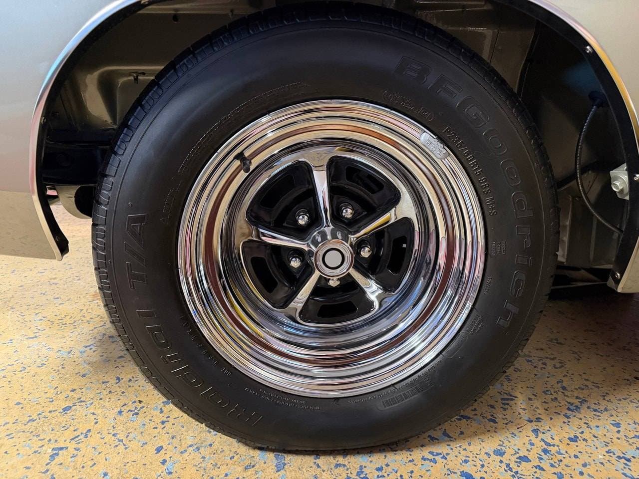 1969 Dodge Charger - 10