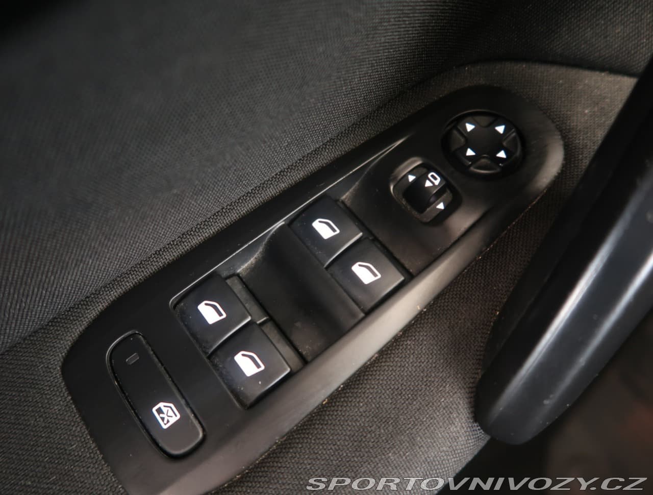 2018 Peugeot 308 - 14