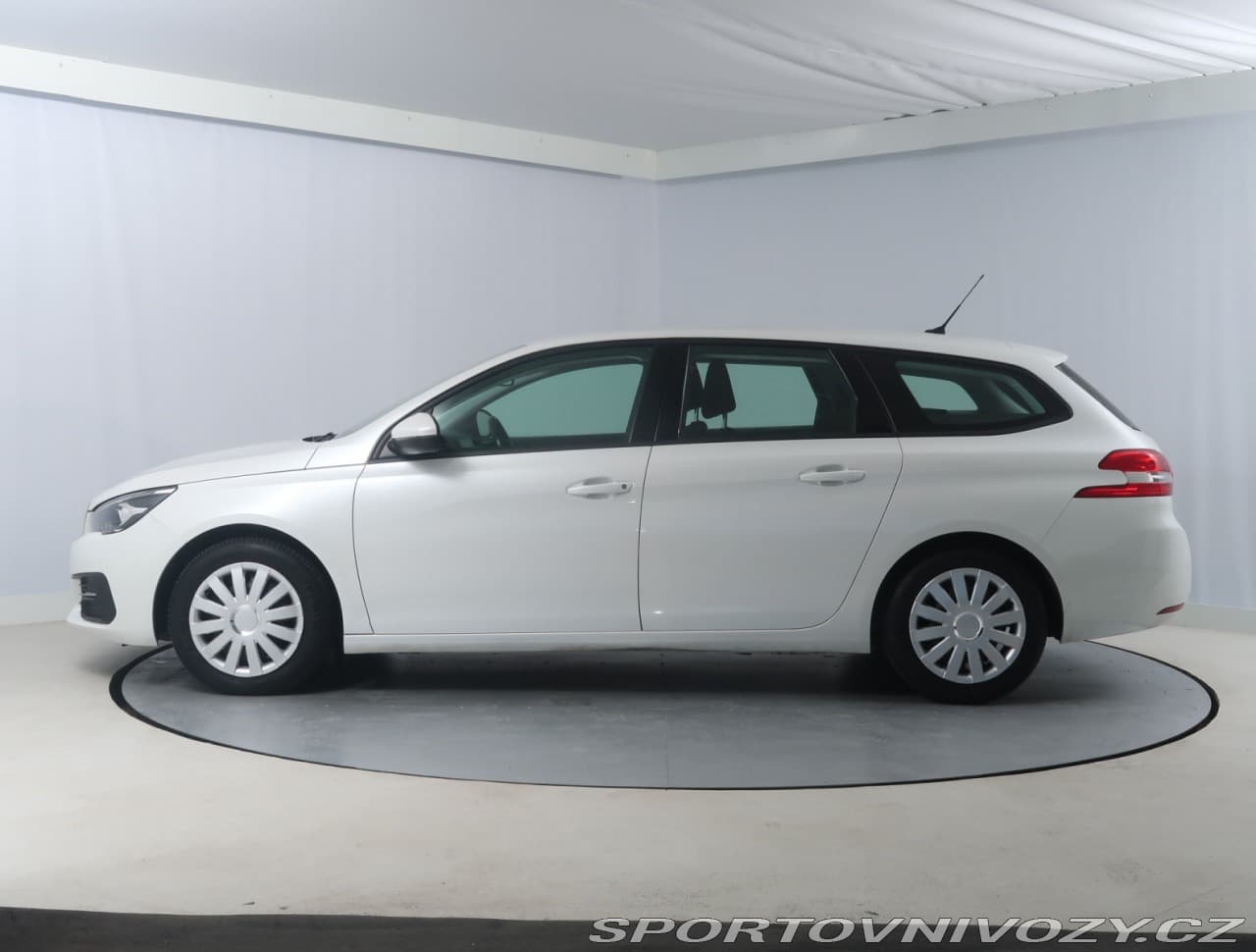 2018 Peugeot 308 - 3