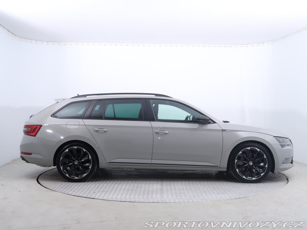 2019 Škoda Superb - 6