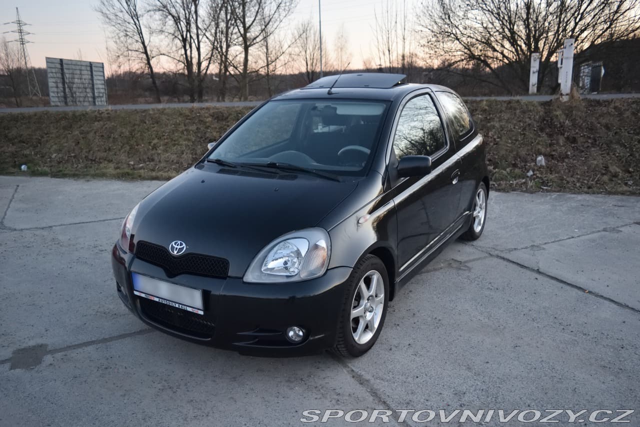 2001 Toyota Yaris - 4