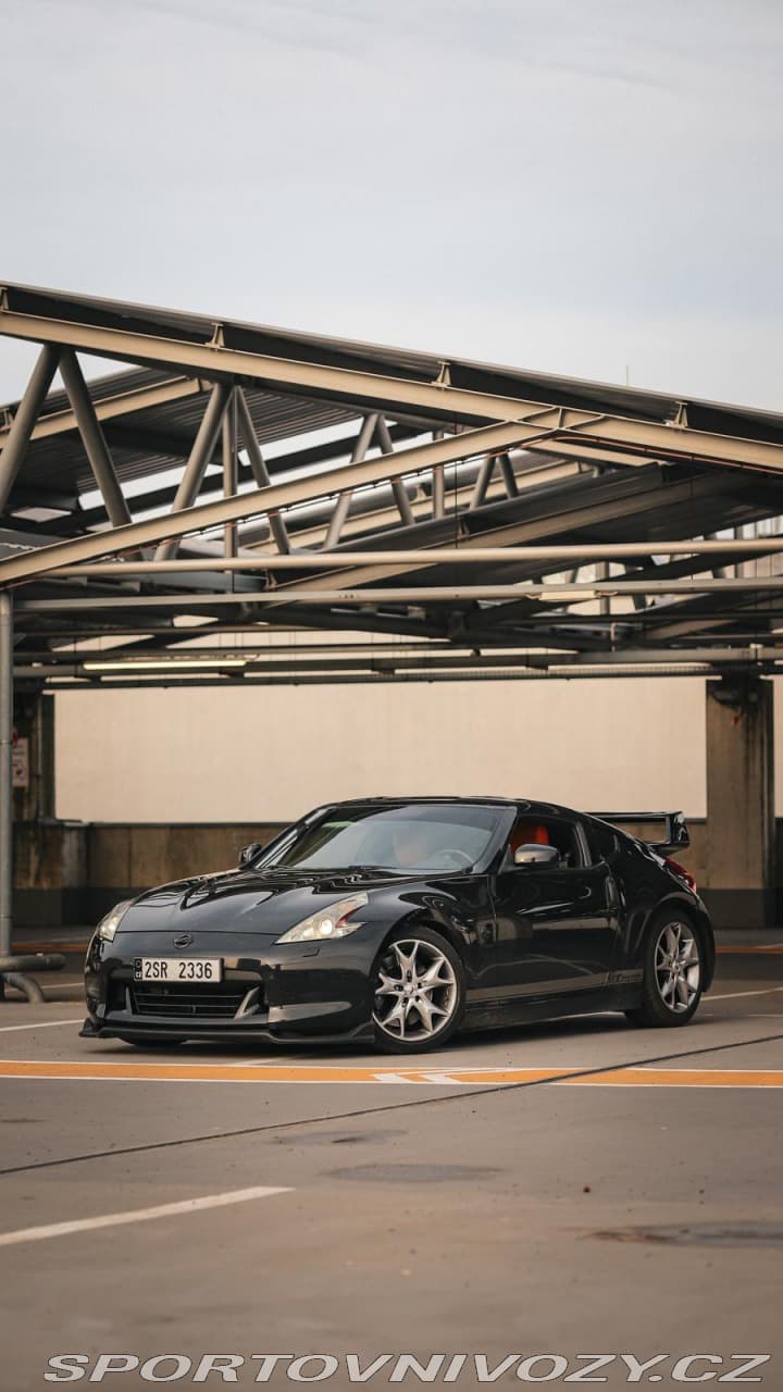 2011 Nissan 370z - 6