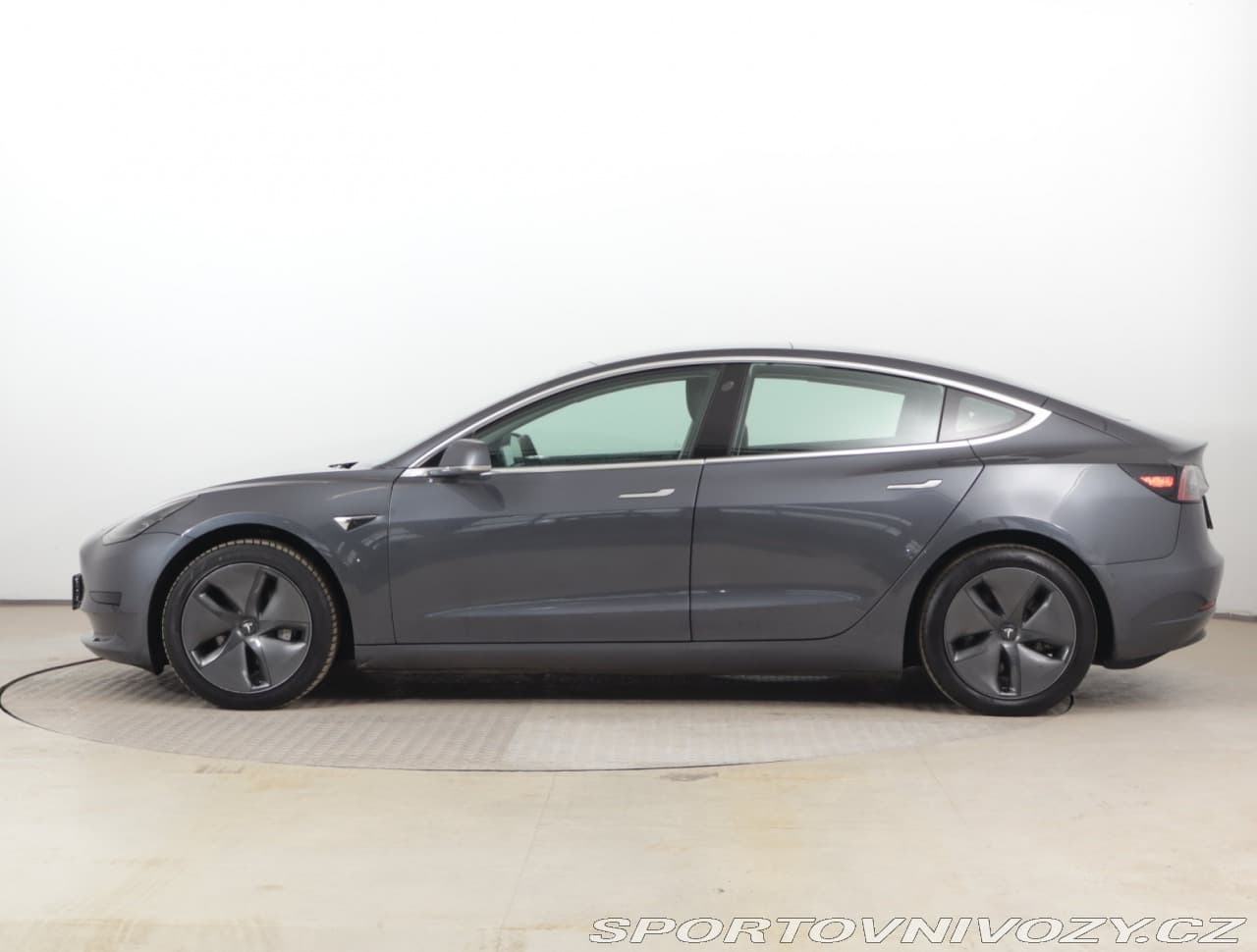 2020 Tesla Model 3 - 3